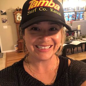 Meet your Posher, Leanna